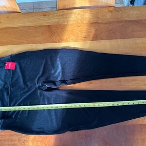 NWT SPANX Black Velvet Leggings Shaping Plus Size 3X Pull-On Pants MSRP $102